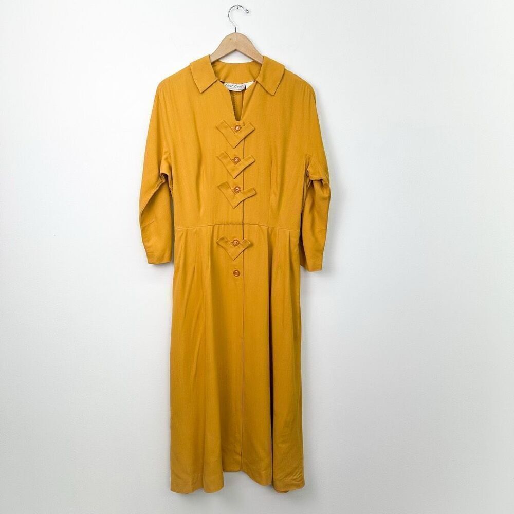 Montgomery Ward Carol Brent Women’s Mustard Yellow Long Sleeve 1970s Mod Midi Dr